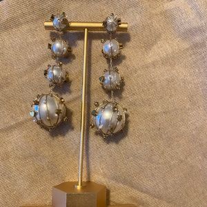 Ball dangle earrings